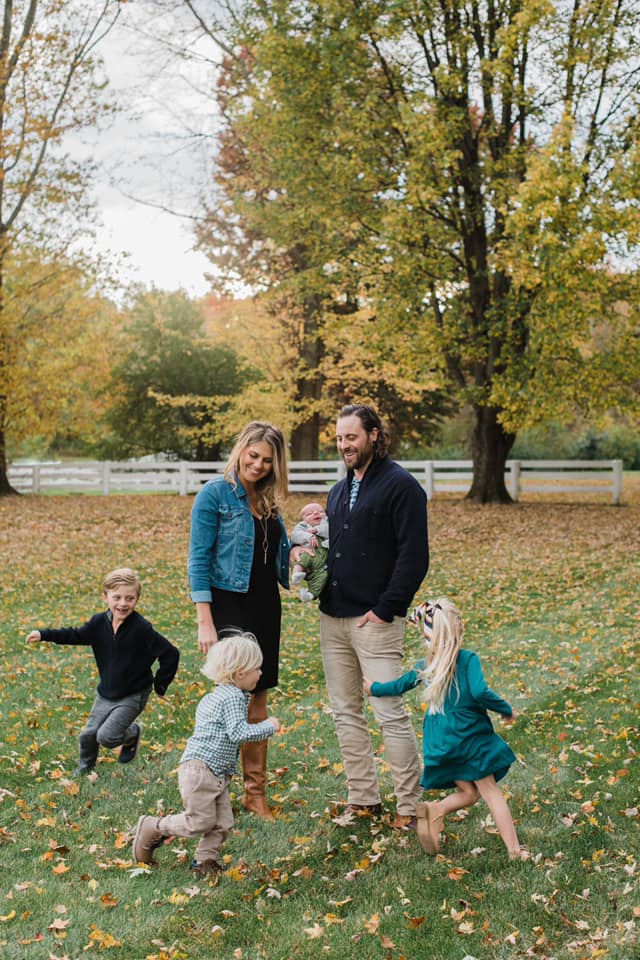 74327847_950223218643_4359932095145967616_n